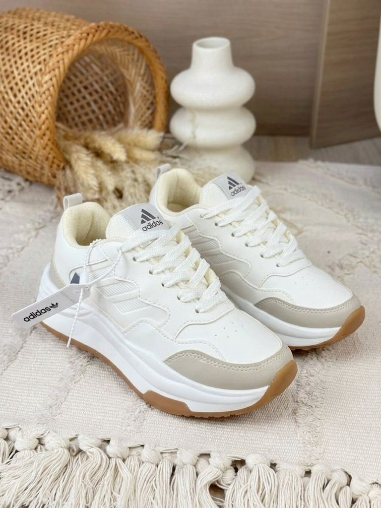 Adidas Happy Dama Replica 1.1
