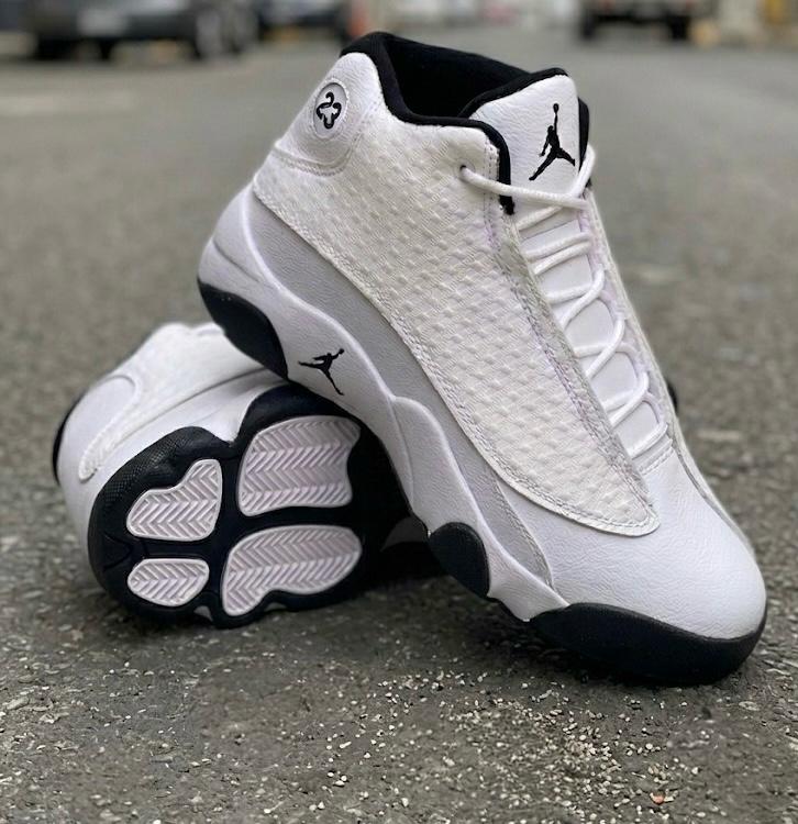 Retro 13 | Replica 1.1