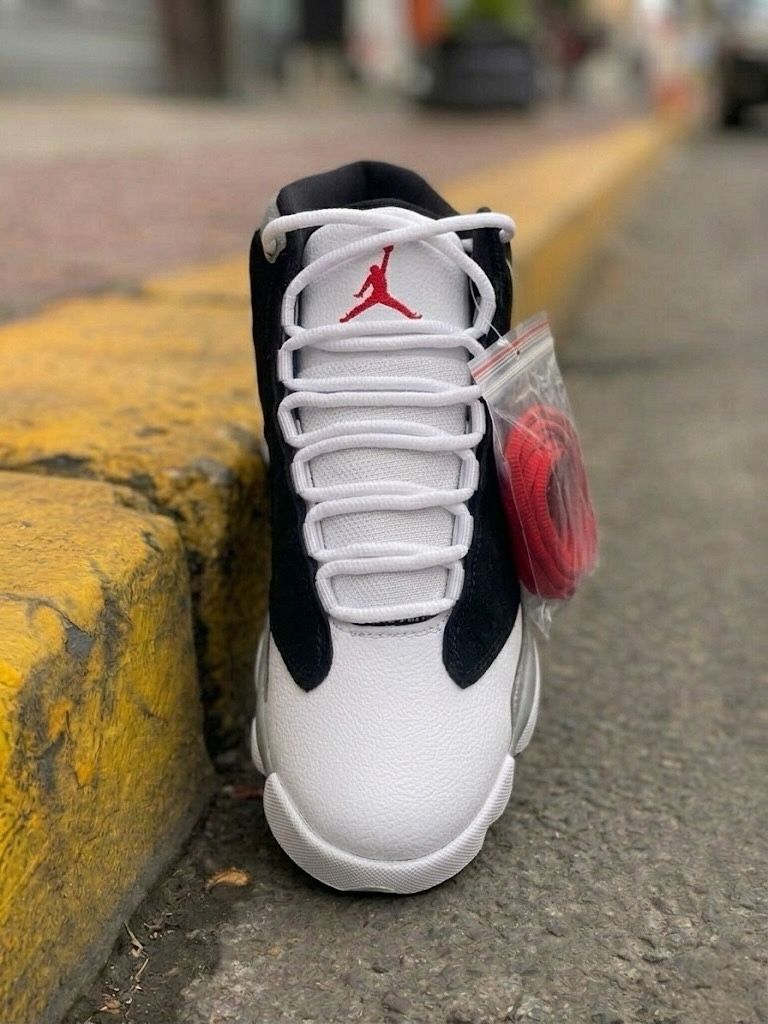 Retro 13 | Replica 1.1