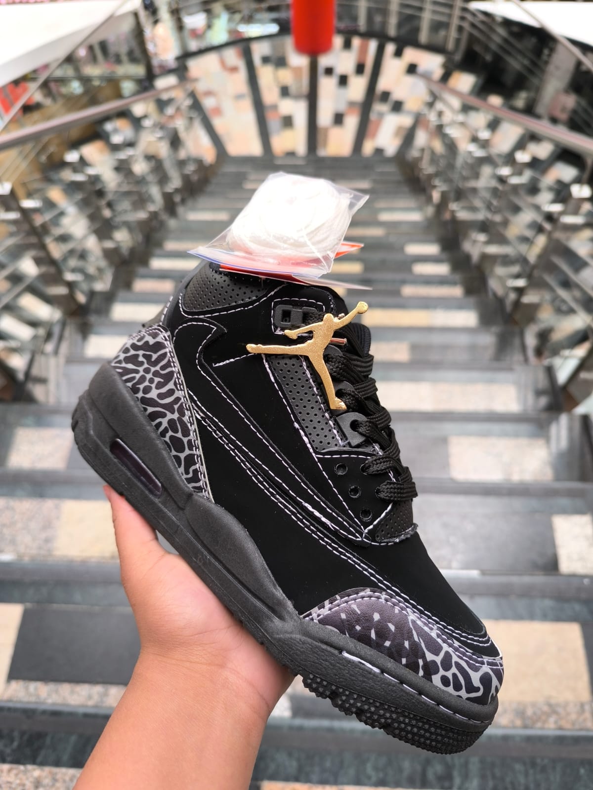 Nike Retro 3 | Replica 1.1